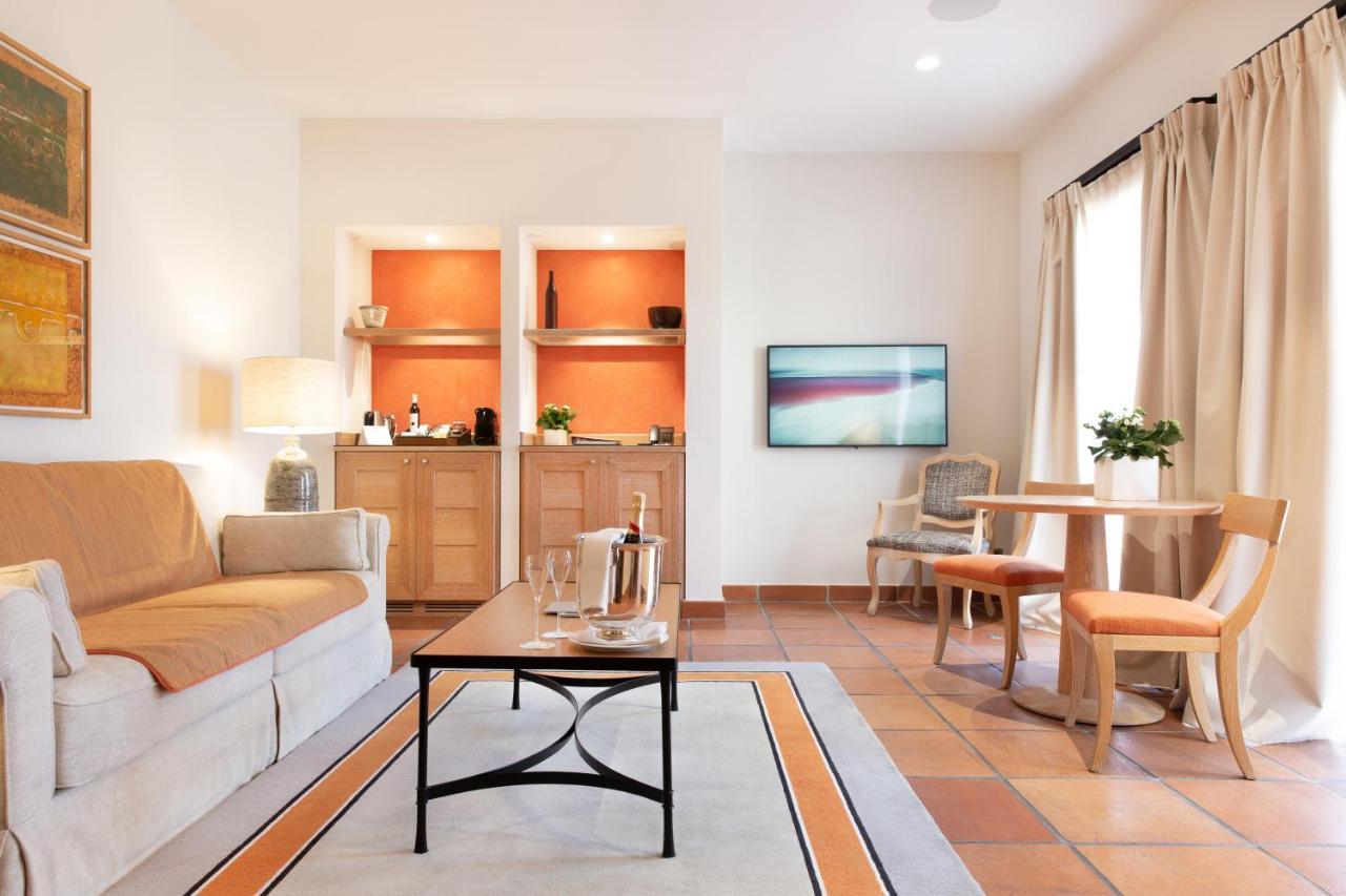 Terre Blanche Hotel Spa Golf Resort Tourrettes Esterno foto