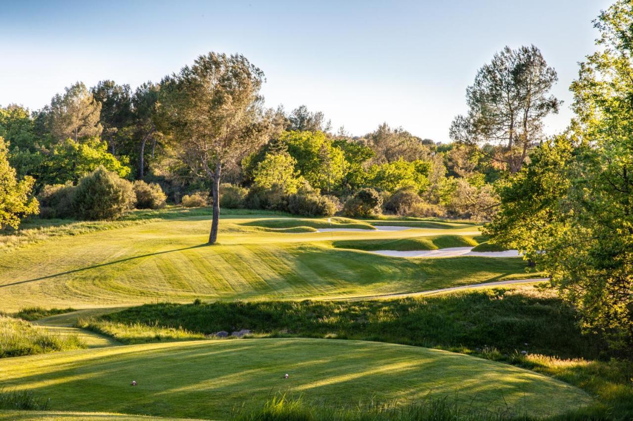 Terre Blanche Hotel Spa Golf Resort Tourrettes Esterno foto