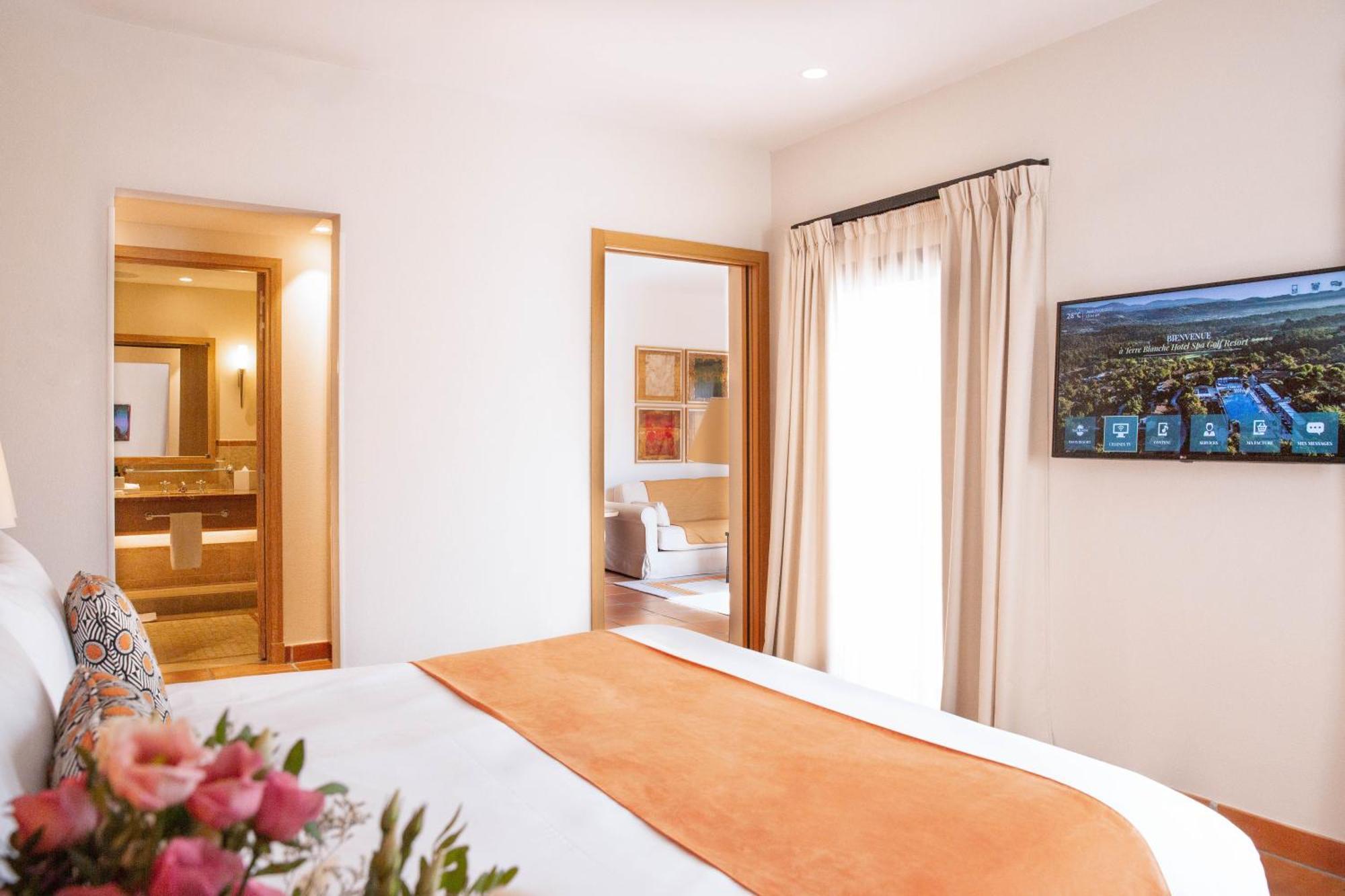Terre Blanche Hotel Spa Golf Resort Tourrettes Camera foto