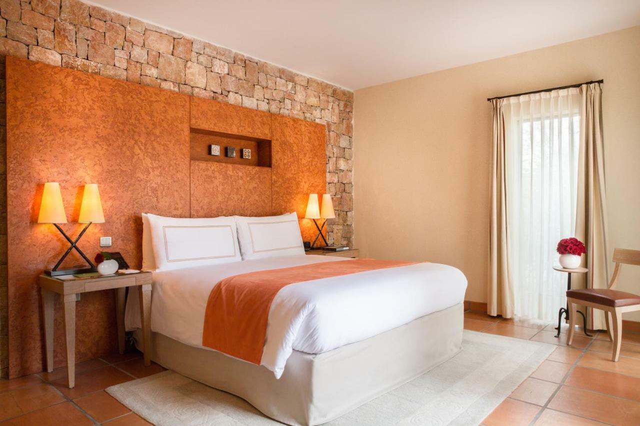 Terre Blanche Hotel Spa Golf Resort Tourrettes Esterno foto