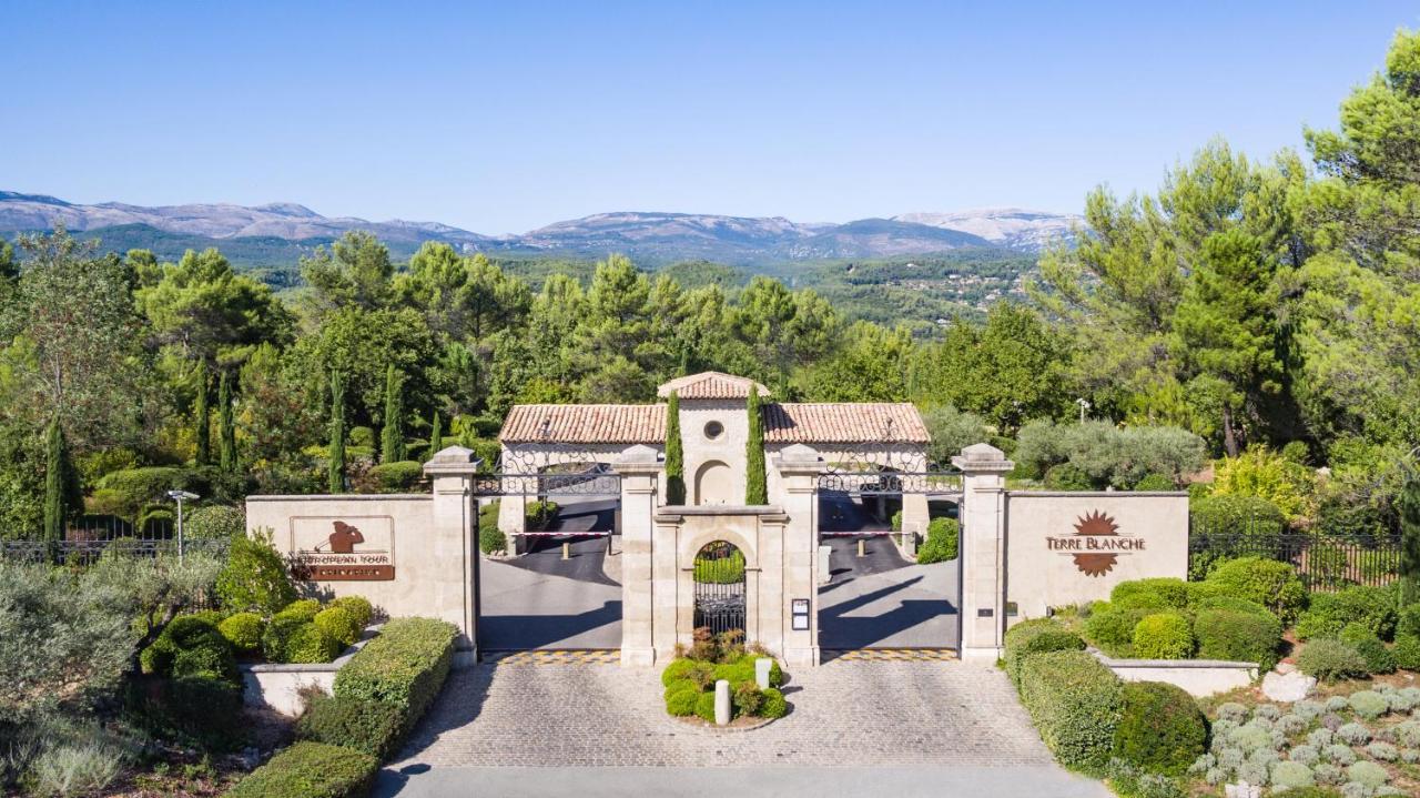 Terre Blanche Hotel Spa Golf Resort Tourrettes Esterno foto
